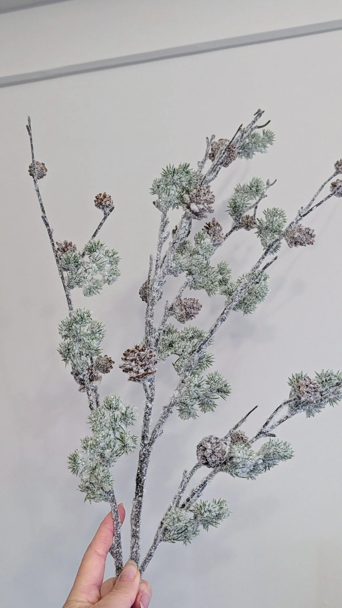 Snowy Pine Cone Spray