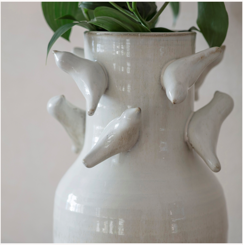THE BLYTHDALE BIRD VASE