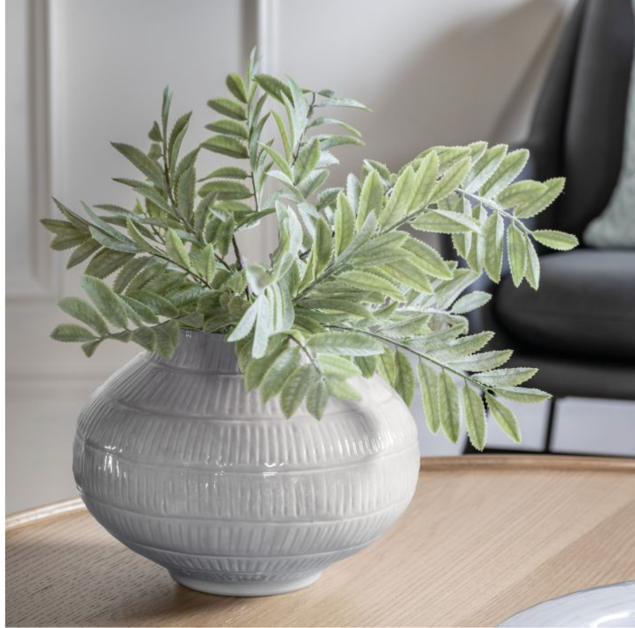 EMMY VASE