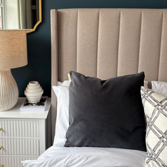 DRAKELOW SHOWHOME ASPEN BEDROOM 2 CUSHION