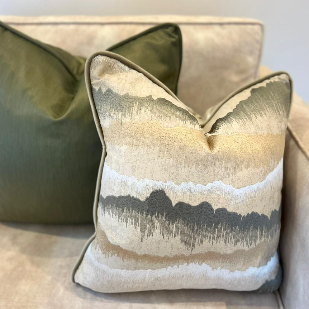 BROOKWORTH SHOWHOME BRAEBURNS CUSHION