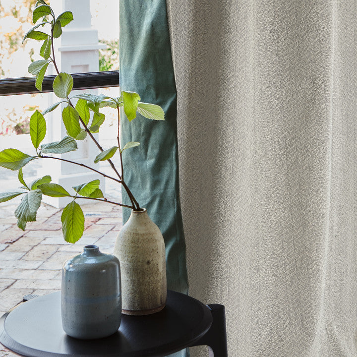 DRAKELOW SHOWHOME SPRUCE LOUNGE CURTAIN & BLIND FABRIC