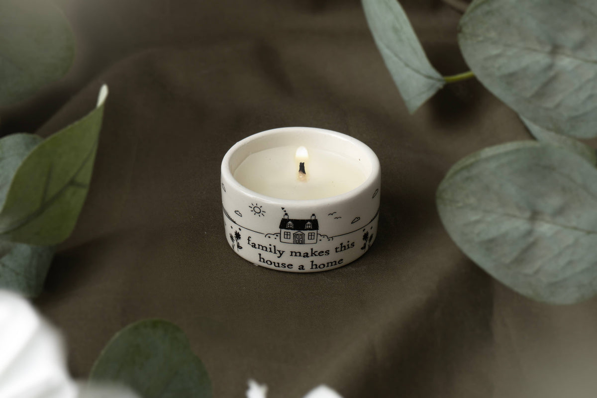 Ceramic Tealight 'Family Makes This House a Home'