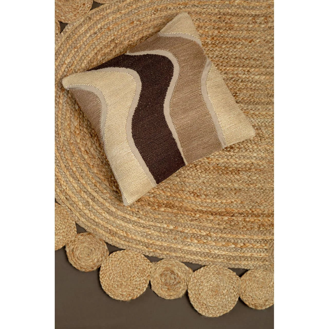 Oval Woven Jute Rug