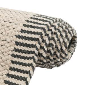 Valena Border Rug - detail