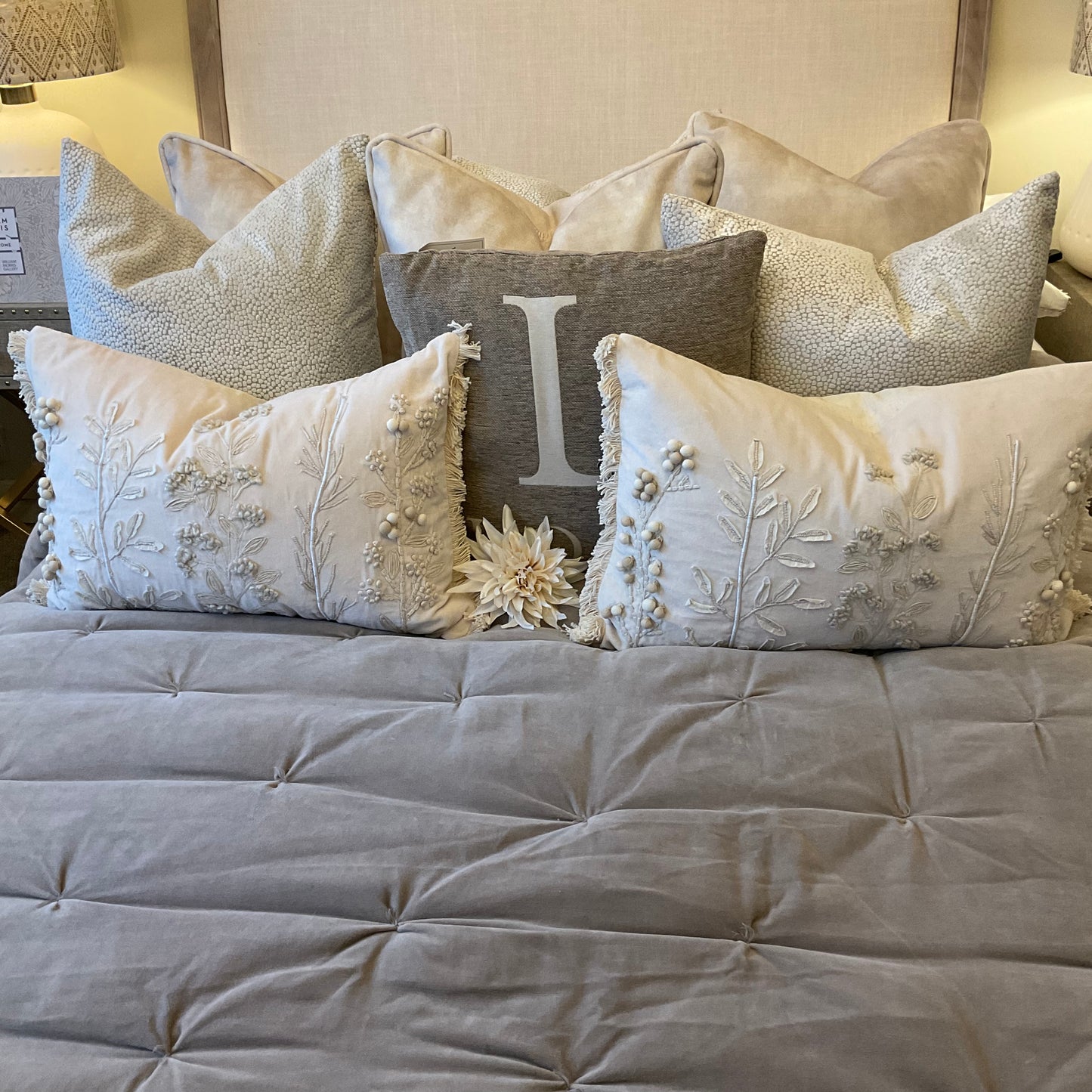 Decorative cushion