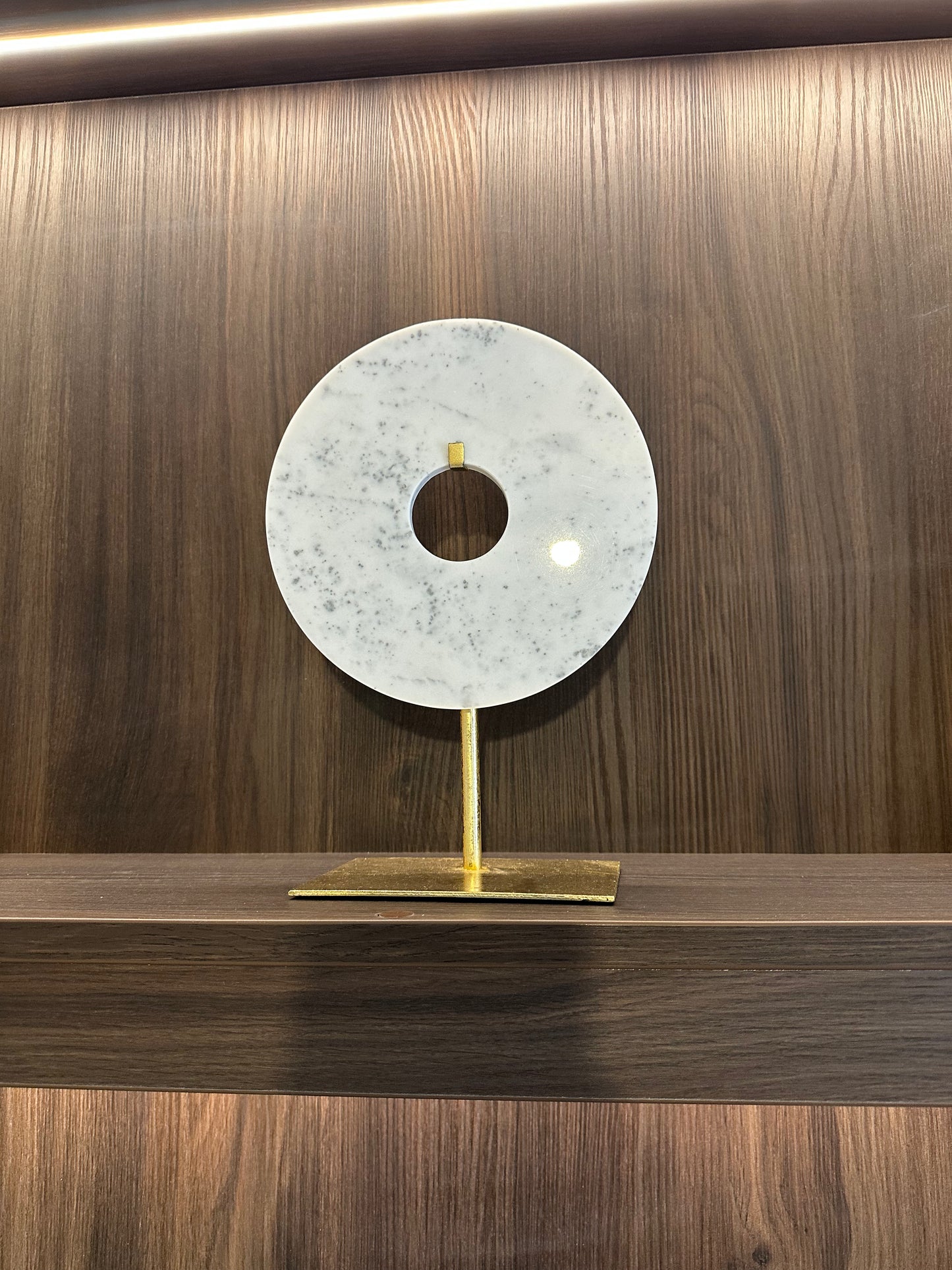 Small White Disc On Stand