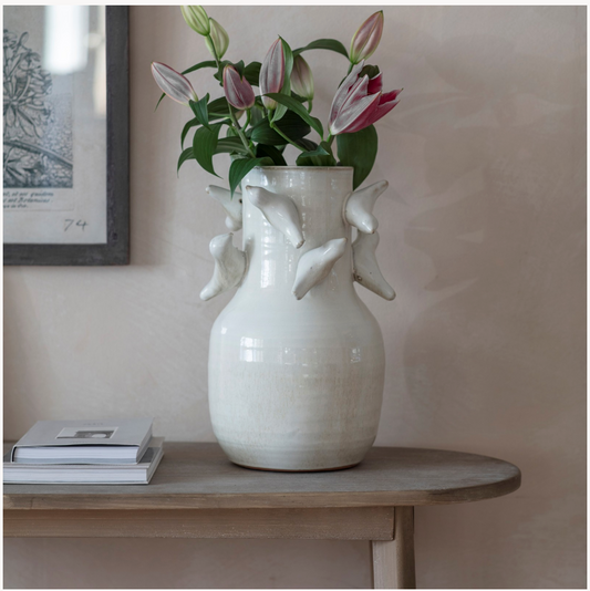 THE BLYTHDALE BIRD VASE