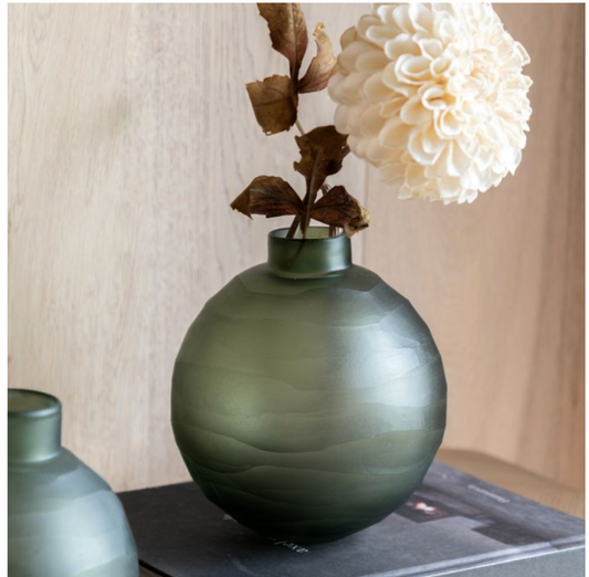 BEVELLED GLASS GLOBE VASE