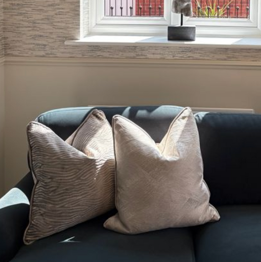 DRAKELOW SHOWHOME ASPEN LOUNGE CUSHION (right)