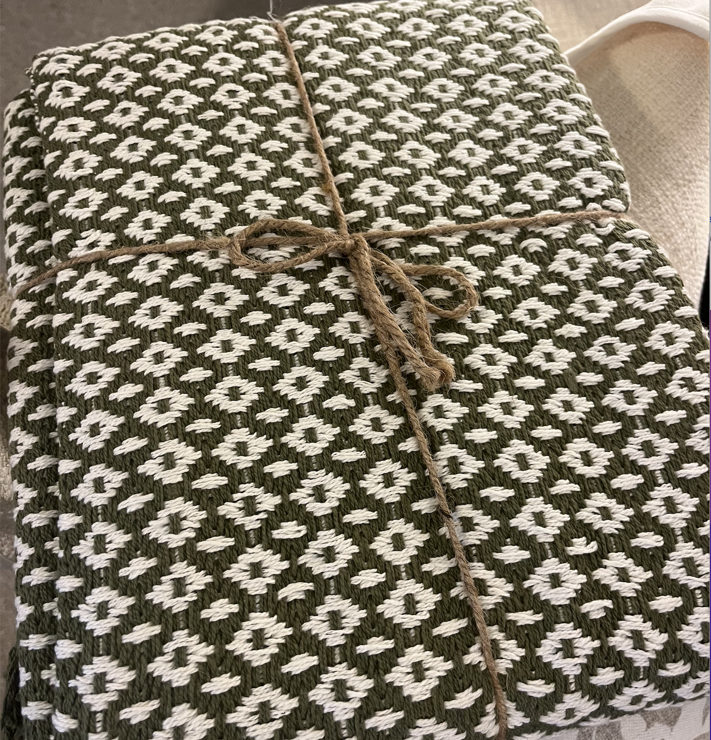 Diamond Weave Throw - Green
