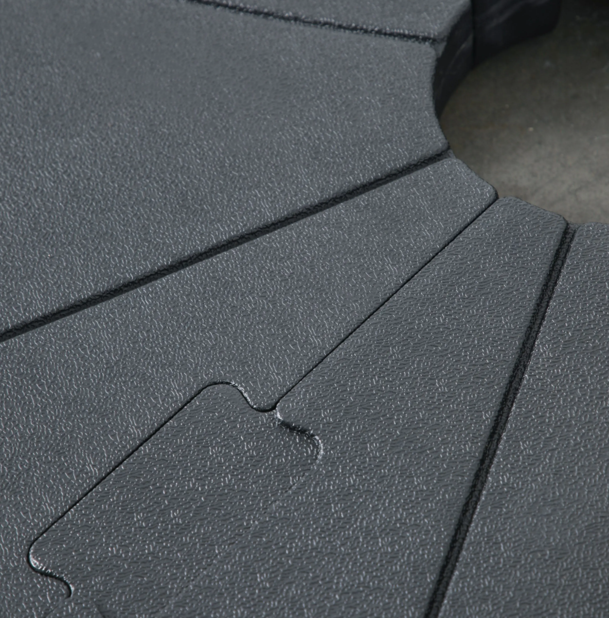 Vazzano Cantilever Parasol Base