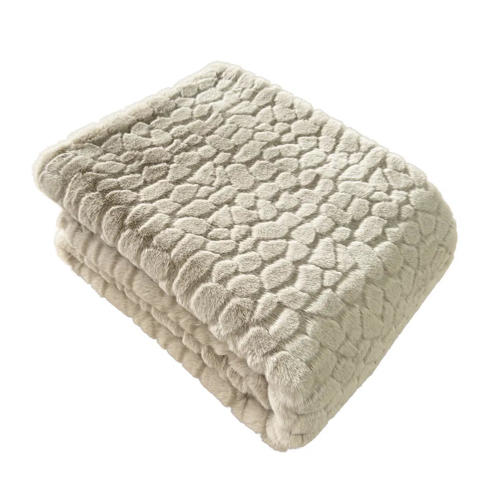 Cloud / Pebble Soft Faux Fur Throw